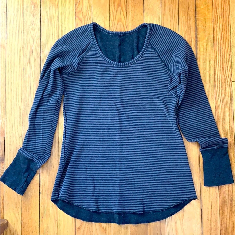 Lululemon Reversible Long Sleeved Shirt